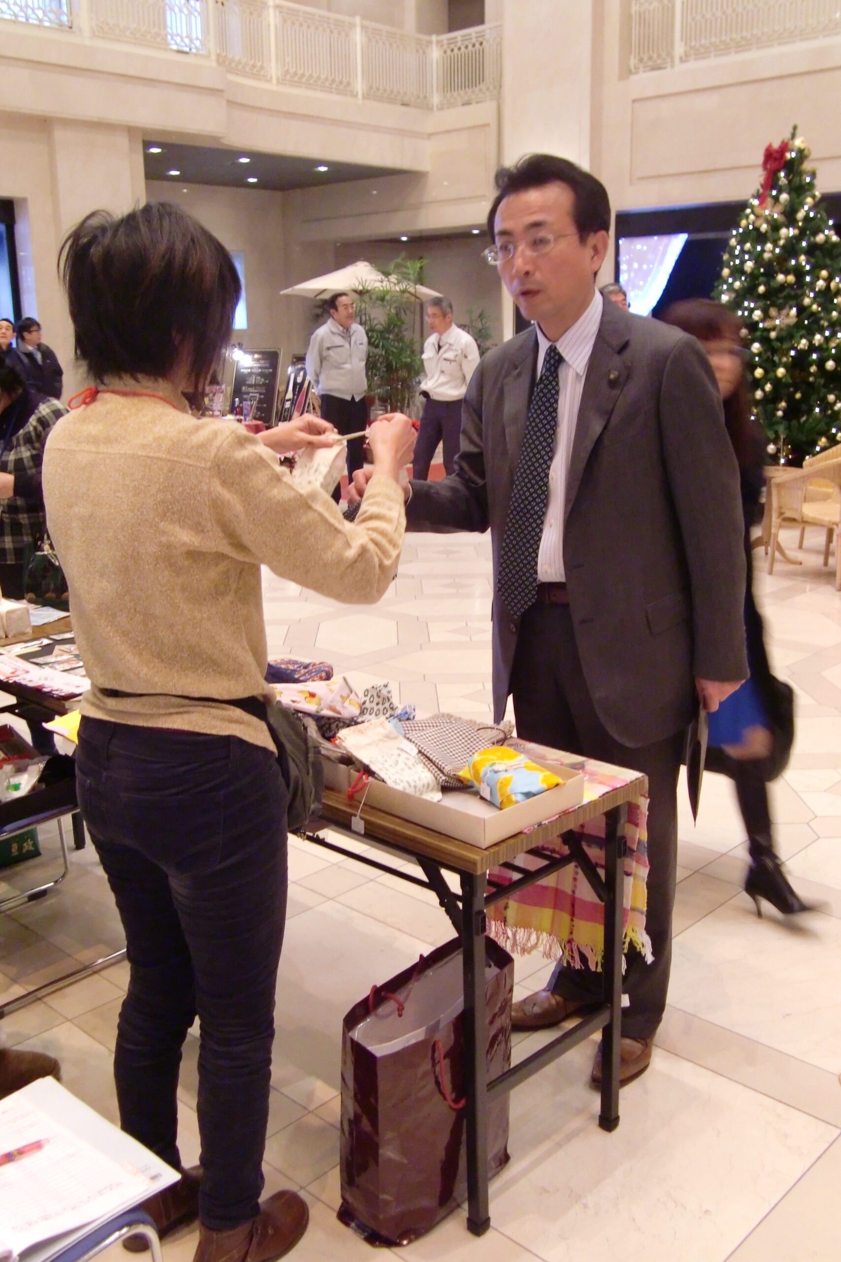 No.176 授産製品の展示・販売「大阪ハートフル商店街」